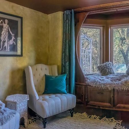 Villa European Style Straw Bale Retreat Ashland Esterno foto