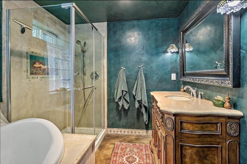 Villa European Style Straw Bale Retreat Ashland Esterno foto