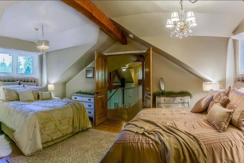 Villa European Style Straw Bale Retreat Ashland Esterno foto